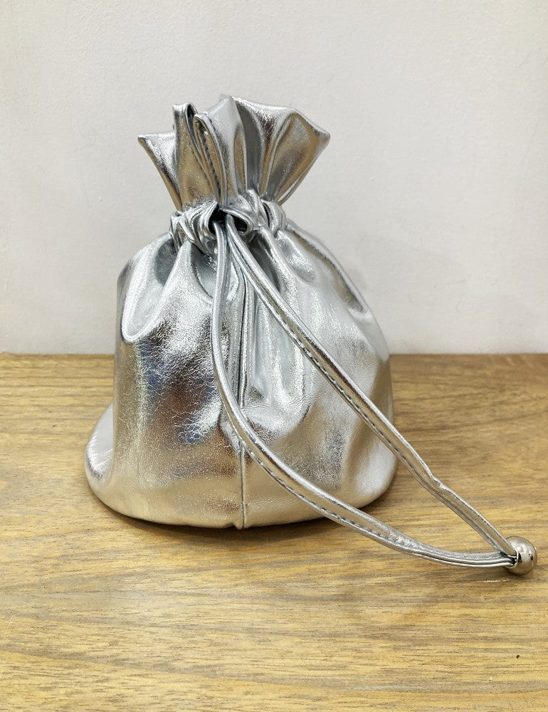 Bolso bombonera plata