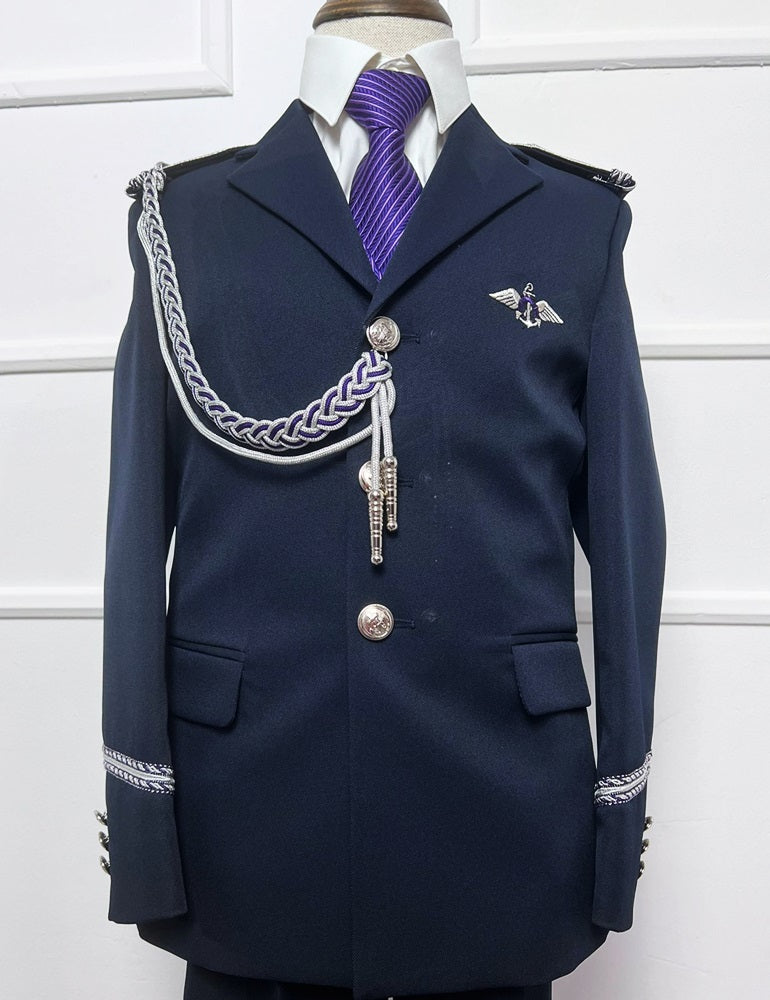 Almirante Comunión 703
