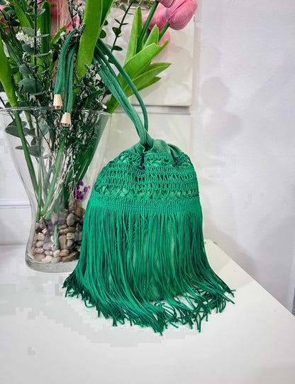 Bombonera crochet flecos esmeralda | Paraiso